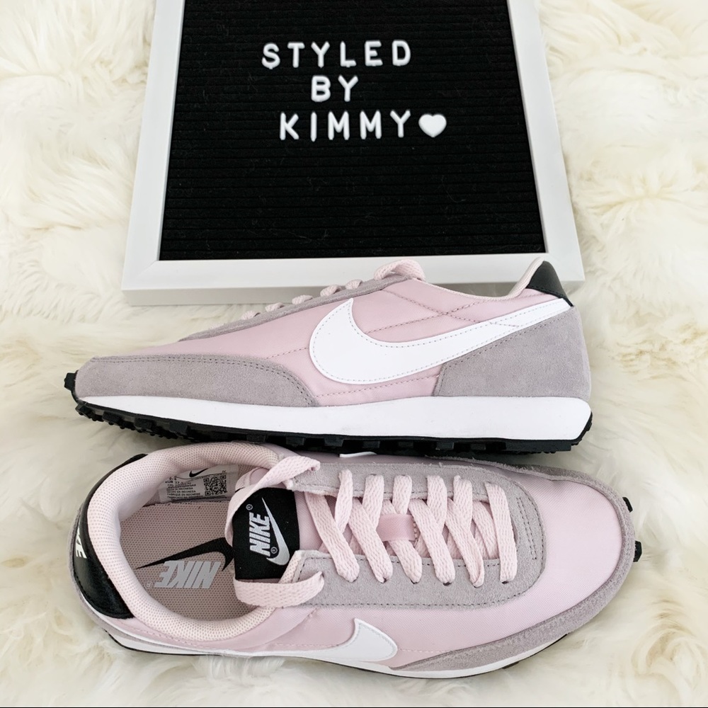 NIKE Daybreak Sneakers Shoes NEW Rose - Picture 12 of 14